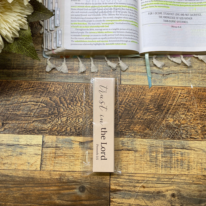 Encouraging Bible Verse Bookmarks Set (1x7")